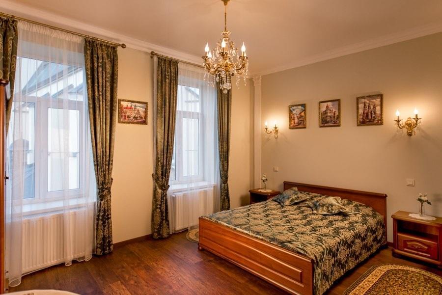 Апартаменти Lviv Hollidays Galytska Екстер'єр фото